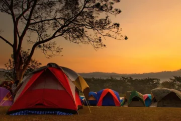El camping conquista España: la demanda de sus productos se dispara un 215%