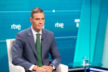 La ley de estabilidad y la Airef desmienten al Gobierno: el ahorro de la quita de deuda no puede ir a gasto social