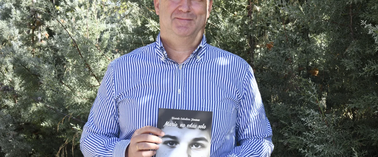 Hay libros que nacen de la imaginación y otros que surgen de una urgencia vital. Mario, no estás solo pertenece a este segundo grupo