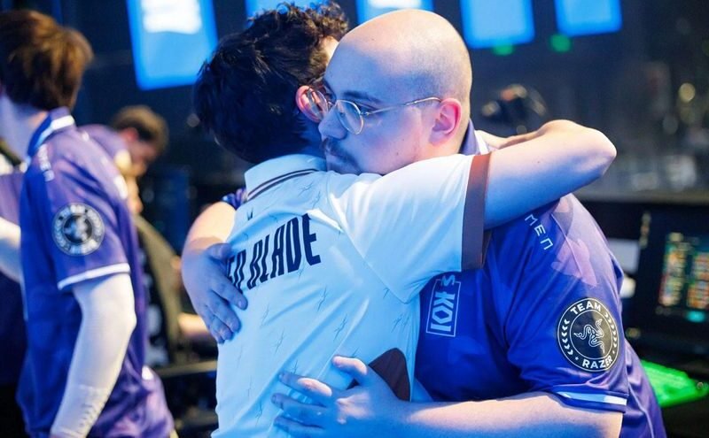 Movistar KOI resiste en la fase suiza de Worlds 2025 tras tumbar a Fnatic