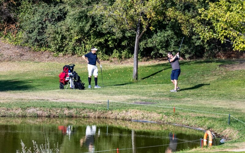 La Fiscalía investiga un campo de golf de La Moraleja por un delito contra el medio ambiente de uso ilegal de agua