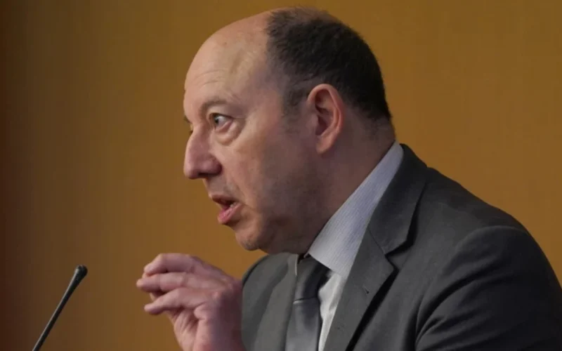 Gonzalo Bernardos, economista, aconseja a la población: “Hagan lo posible por comprar una vivienda”