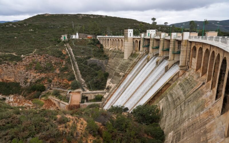 Un tercio de las presas del Estado necesitan refuerzos estructurales urgentes y la mayoría no tienen planes de emergencia