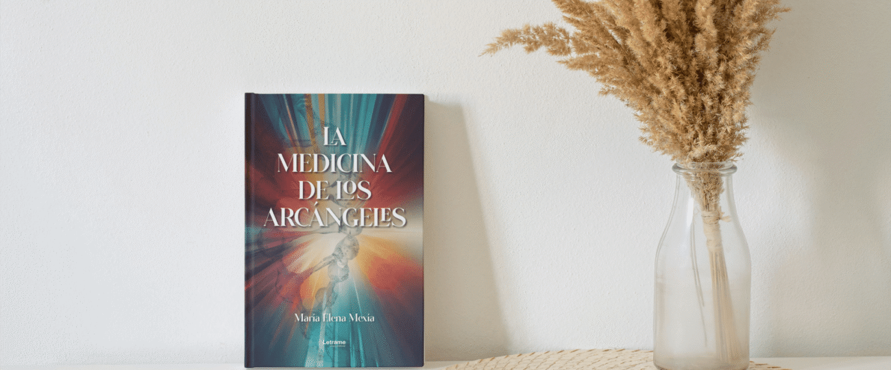María Elena Mexía irrumpe en la literatura espiritual con La medicina de los Arcángeles