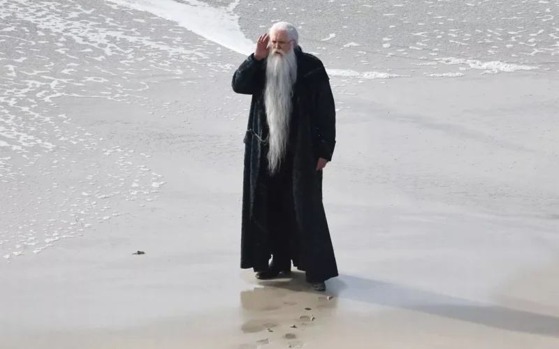 Las primeras imágenes de John Lithgow como Dumbledore desatan las teorías de los fans de ‘Harry Potter’