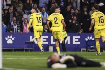 El Girona prolonga su escalada a costa del Espanyol con dos goles de penalti