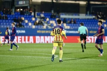 El Andratx cae goleado en Barcelona y se mete en zona de descenso