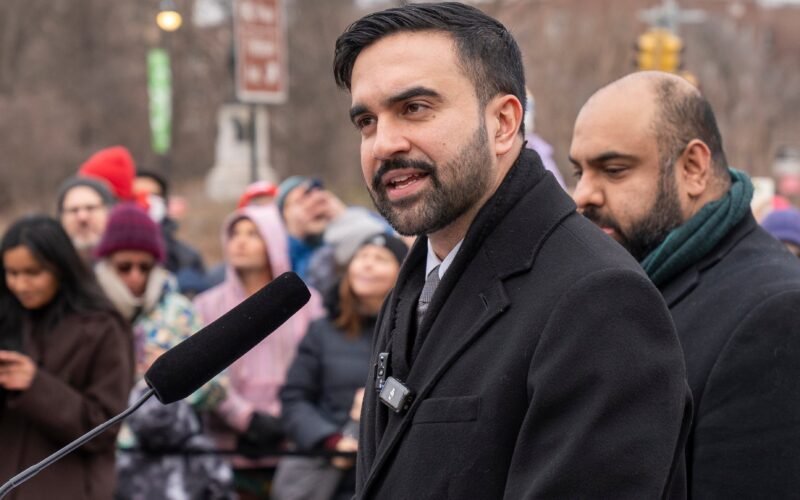 Los demócratas critican en bloque la intervención militar de Estados Unidos en Venezuela