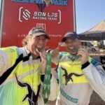 Lorenzo Fluxá celebra acabar su cuarto Rally Dakar