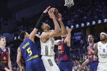 El Madrid arrolla al Barça en la Euroliga impulsado por Garuba y Tavares