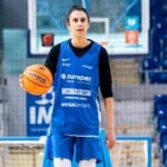 El Azulmarino defiende el liderato en el estreno de Alba Torrens