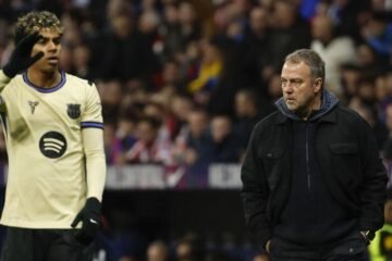 Flick no baja los brazos: «Esto no se ha acabado»