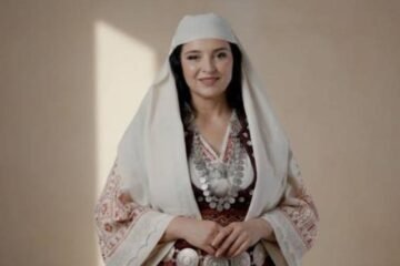 Albania utilizó su cara para moldear a su ministra de inteligencia artificial: ahora esta actriz demanda al Gobierno