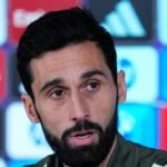 Arbeloa: «No creo que Mourinho me pueda sorprender»