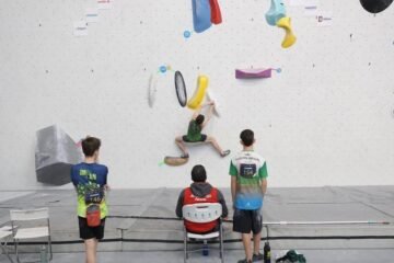 Galería | Arranca la primera jornada de la Copa de España de Escalada en Cáceres