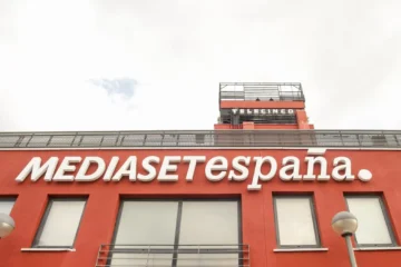Mediaset apuesta por un nuevo canal infantil para hacerse con la licencia de TDT del Gobierno