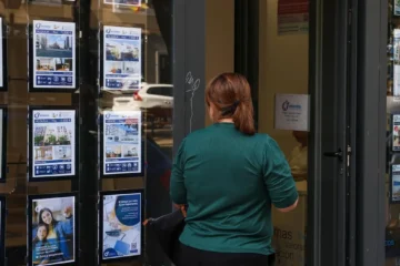 Así es cómo la declaración de la Renta podría ayudar a los españoles a conseguir la mitad de la entrada para comprar una vivienda