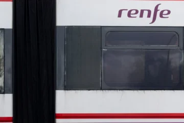El Tribunal de Contratación admite a trámite una reclamación contra el «megacontrato» de Renfe para crear una empresa de autobuses