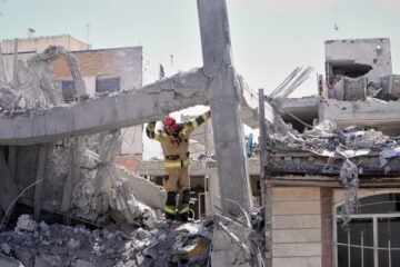 El ataque de Estados Unidos e Israel contra Irán – 27 de marzo de 2026 | Un ataque con misiles iraníes contra una base en Arabia Saudí hiere a 12 soldados estadounidenses