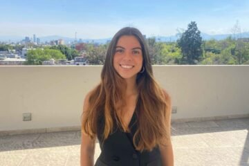 Marta Delgado Hernán debuta con una historia intensa sobre amor, secretos y redención