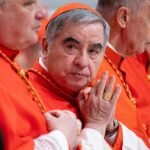 El Tribunal de Apelación del Vaticano ordena repetir parte del juicio al cardenal Angelo Becciu, condenado por malversación