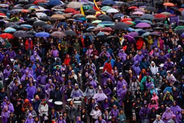 8M: Las manifestaciones del Día de las Mujeres 2026, en directo | El feminismo se manifiesta este domingo ante el auge de la extrema derecha y contra la opresión