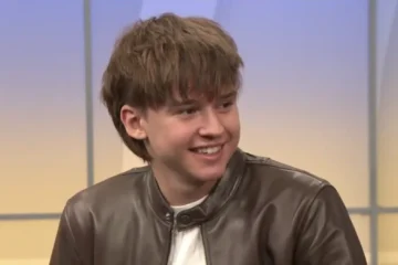 Netflix encuentra a su Fred y elige a Maxwell Jenkins para protagonizar la serie de ‘Scooby-Doo’