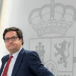 El Gobierno deja fuera de la jornada de 35 horas a miles de funcionarios