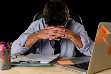 El Estatuto de los Trabajadores lo explica: a partir de esta hora debes cobrar el plus de nocturnidad por trabajar