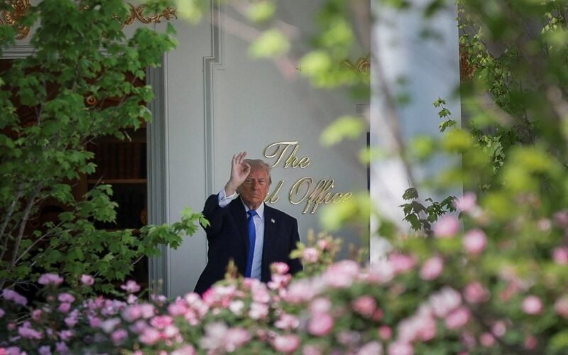 Trump sopesa nuevas acciones militares para tratar de presionar a Irán