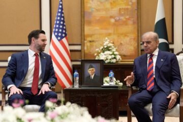 Estados Unidos e Irán interrumpen las negociaciones pero no dan por roto el diálogo