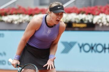 El suplicio de Paula Badosa se prolonga en Madrid: eliminada en el primer partido con un 0-6 final