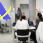 Golpe fiscal en la Renta 2025: Hacienda lanza 3,5 millones de avisos por Wallapop, Airbnb y criptomonedas