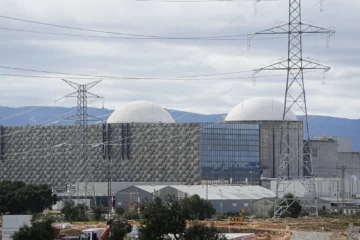 Bruselas reclama al Gobierno frenar el cierre de Almaraz: alerta de riesgos económicos para Extremadura