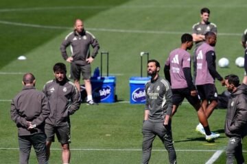 La penúltima noche de Arbeloa: entre el armisticio con Mbappé y el puente de plata a Mourinho