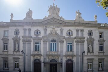 El Supremo abre la vía a reclamaciones por 160 millones de euros tras derribar el Registro Único de Arrendamientos turísticos