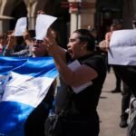 Indignación en Figueres por el asesinato de una mujer en una plaza a plena luz del día por su agresor reincidente