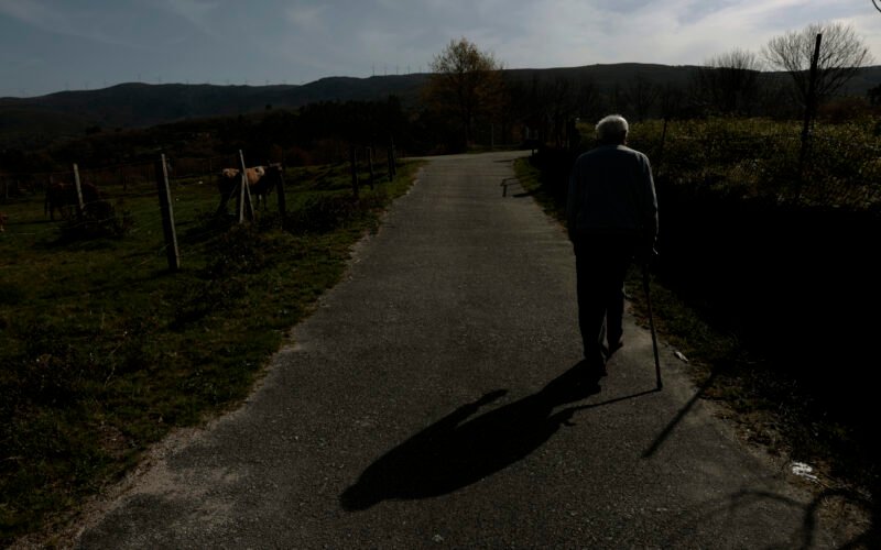 El corredor de las ‘zonas azules’ en España: Soria, La Rioja y Segovia tienen una longevidad tres veces más alta que Cádiz, Sevilla y Málaga