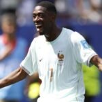 Dembélé sella el liderato ante una Noruega que tiró la toalla antes del partido