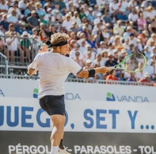 Davidovich tumba con solvencia a Dimitrov en Santa Ponça