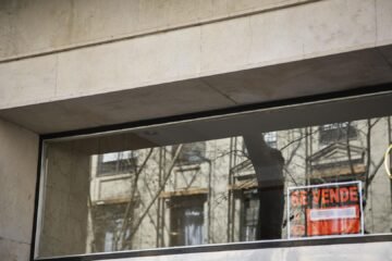 Tener 30.000 euros ahorrados ya no permite cubrir la entrada para una casa en ninguna capital de provincia