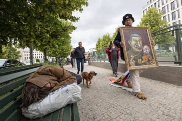 Muere tiroteado en Polonia Semión Skrepetski, artista ruso crítico con Putin