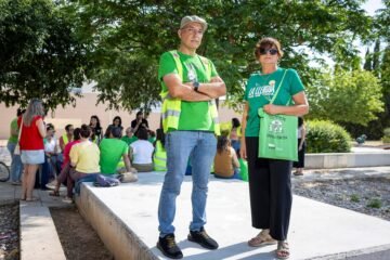 “La huelga ya me ha costado 3.800 euros”: los paros educativos pasan factura a profesores, alumnos y familias