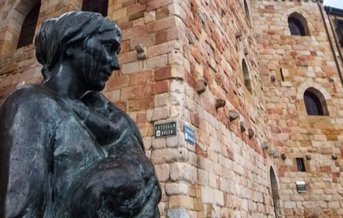 Arrantzaleen Museoa pone en marcha un programa para acercar el patrimonio marítimo a personas con Alzheimer