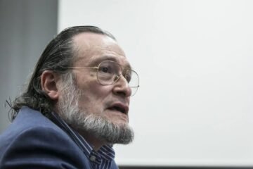 «España está dividida en dos»: el economista Santiago Niño Becerra explica por qué comprar una vivienda es cada vez más difícil