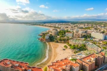 Estos son los extranjeros que más viviendas compran en España: ya superan a británicos y alemanes