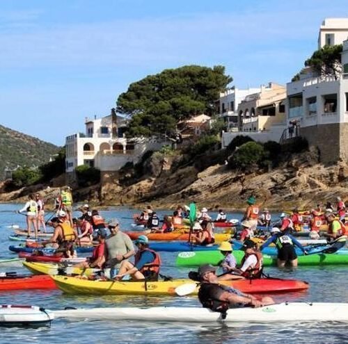 La Volta a Sa Dragonera reúne a cientos de piragüistas en Sant Elm