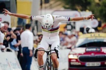 ¿Es Pogacar el ciclista más grande de la historia?