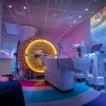 Mickey Mouse y otros personajes Disney para reducir el estrés de los niños en la resonancia magnética