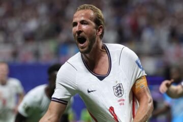 Un doblete de Kane sofoca la emocionante revolución de Congo